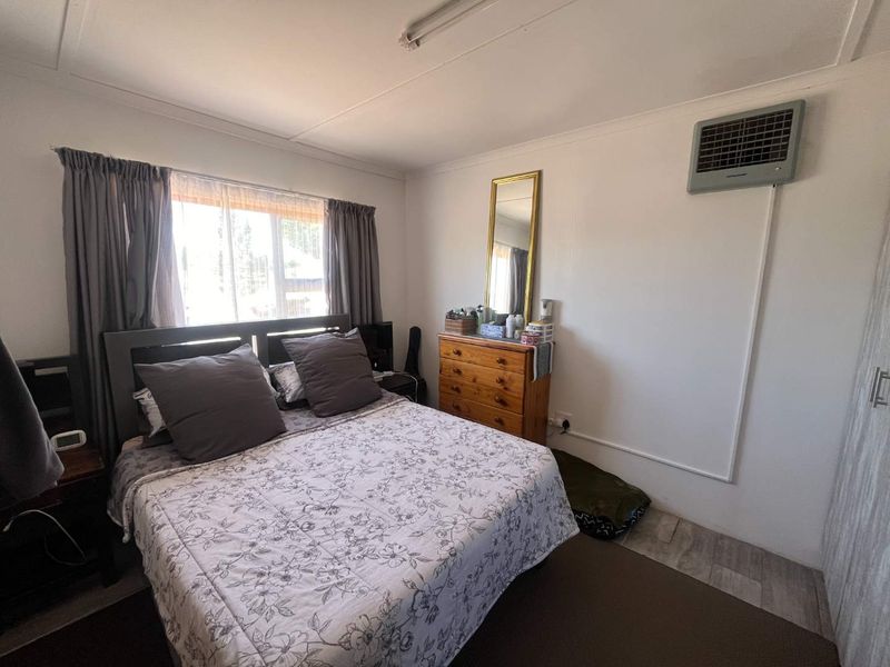 Low-Cost Country Living Just Outside Upington - Photo 6