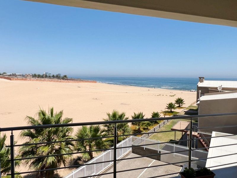 Modern Beachfront Apartment with Spectacular Ocean Views - Photo 1