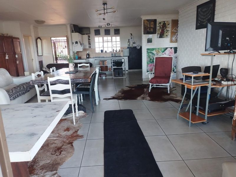 3 BEDROOM HOME FOR SALE IN VAALOEWER!!! - Photo 5