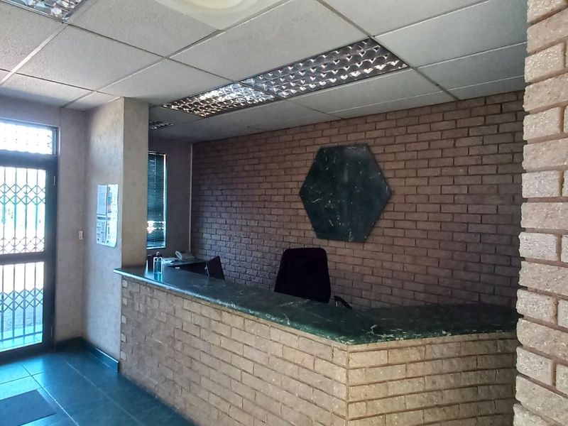 589m2 Gosforth Park Office For Sale - Photo 8
