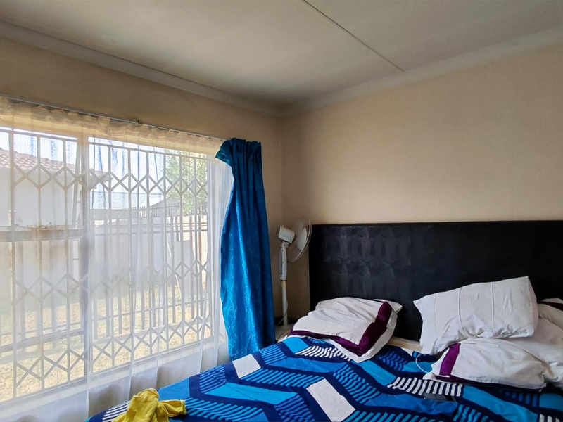 House in Sharon Park Lifestyle Estate up for grabs - Photo 9