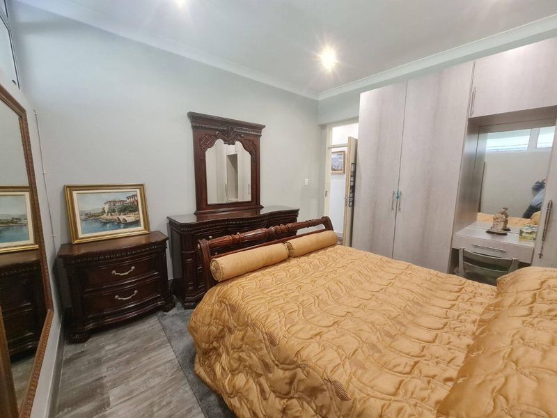 IMMACULATELY  MODERNISED FLAT - Photo 6