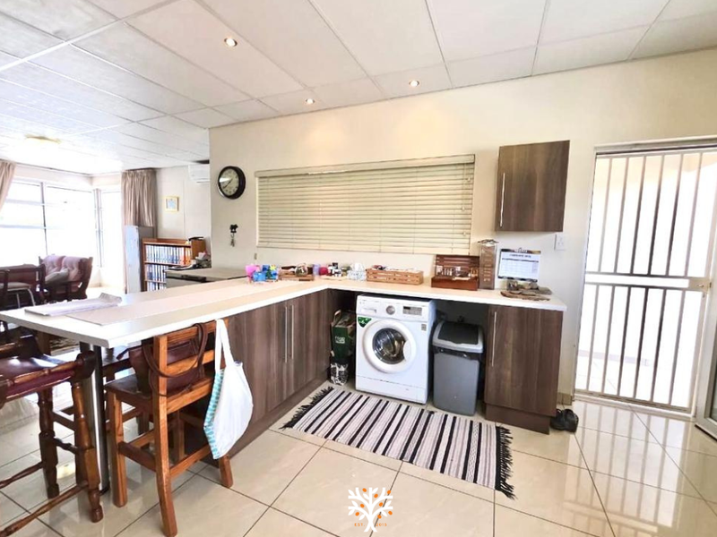 2-Bedroom in Eros | For Sale N$1.85m - Photo 5