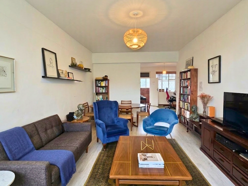 One-Bedroom, Two-Bathroom Apartment for Sale - Photo 3