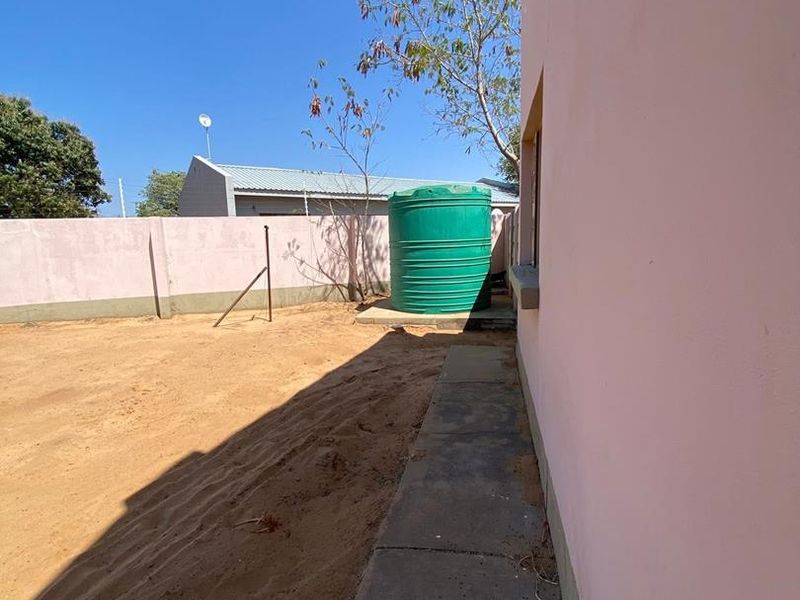 House for sale in Rundu - Photo 8