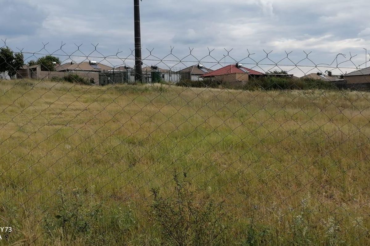 Business stand for sale in Riverside View  Ext 33- R 2 980 000 - Photo 2