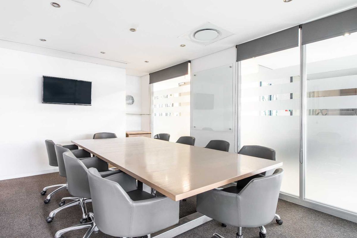 Private office space for 5 persons in Regus Brooklyn Bridge. - Photo 5