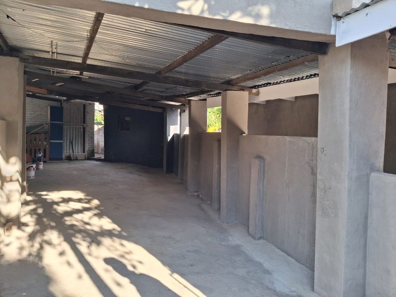 Two houses on stand for sale in central Nelspruit - Photo 5
