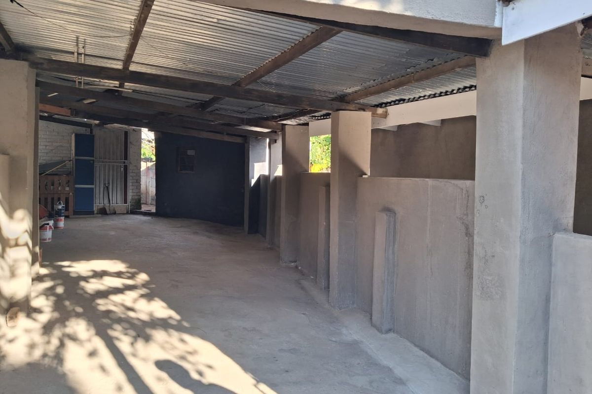 Two houses on stand for sale in central Nelspruit - Photo 5
