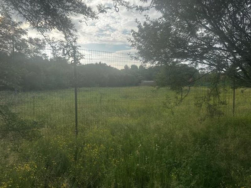 Your Dream Awaits! - Photo 3