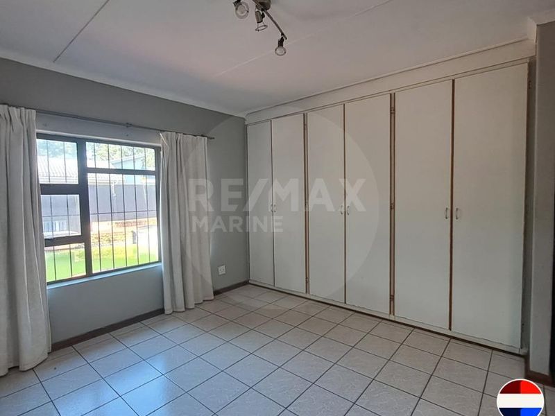 Stylish Family Gem for Rent in Meer en See – Spacious, Comfortable & Packed with Extras! - Photo 9