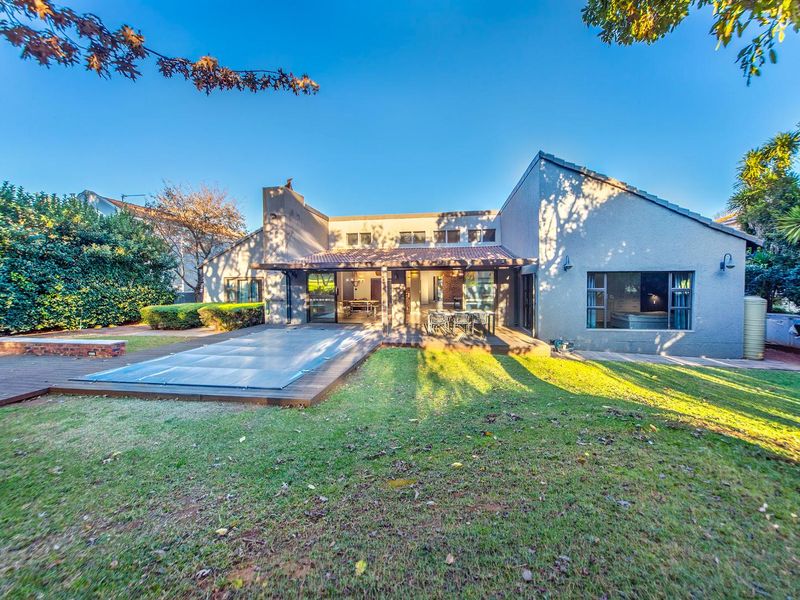 Luxury Meets Lifestyle in Woodhill Golf Estate - Photo 1