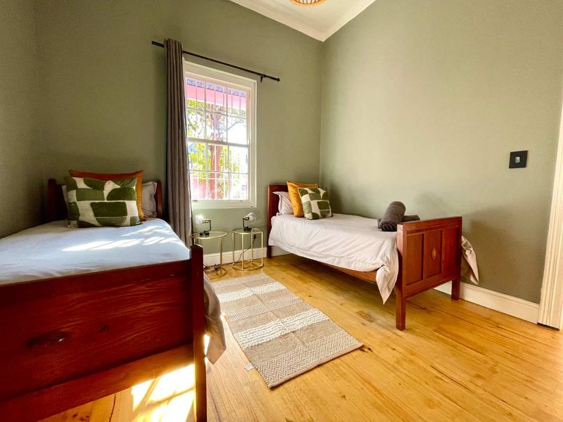 Funky Two Bedroom House - Upper Woodstock - Photo 9