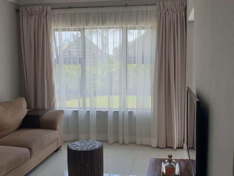 Spacious 3-Bedroom Family Home in Rooihuiskraal - Photo 9