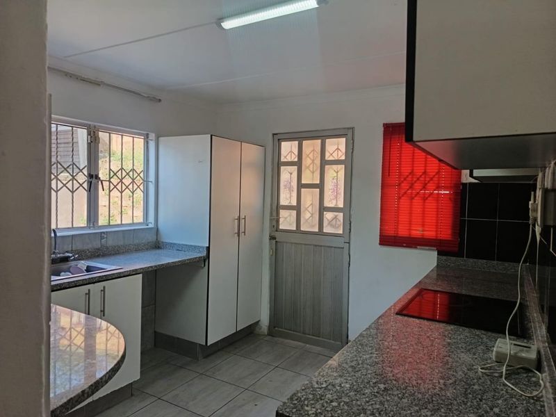 Beautifully Renovated Family Home with Income-Generating Granny Flat in Merebank - Photo 6