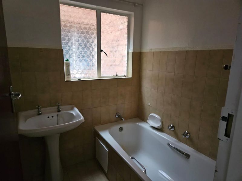2 Bedroom Apartment to Rent in Sunnyside | Sonskyn |R8 500 per Month - Photo 9