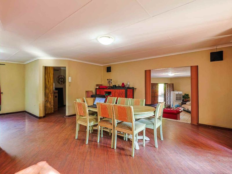 3-Bedroom Family Home in Murrayfield - Photo 6