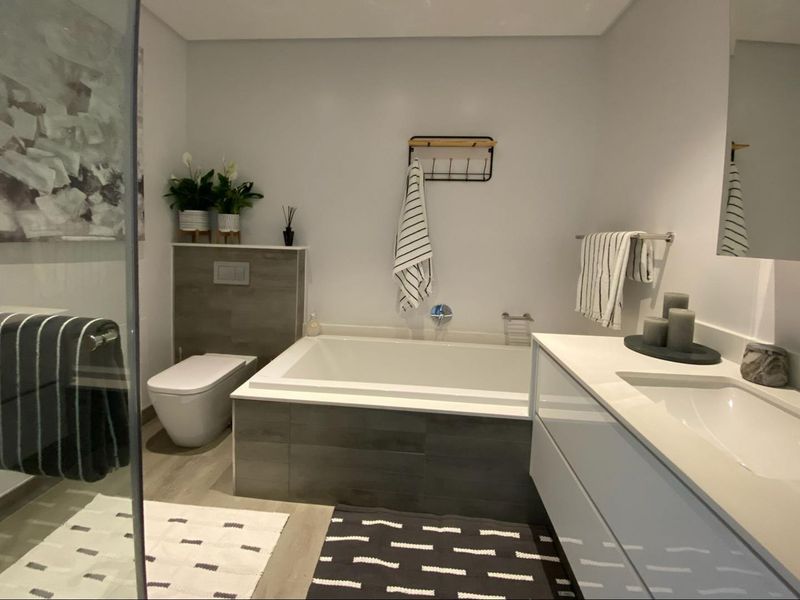 Luxury 2- FULLY FURNISHED Bedroom Apartment for Rent in Steyn City - Photo 6