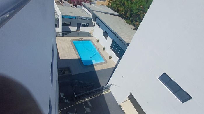 Property #2479696, Cluster For Sale in Eros