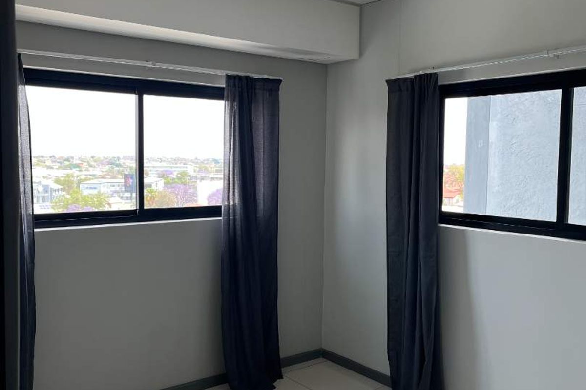 TO LET | Merensky Towers, Windhoek CBD - Photo 3