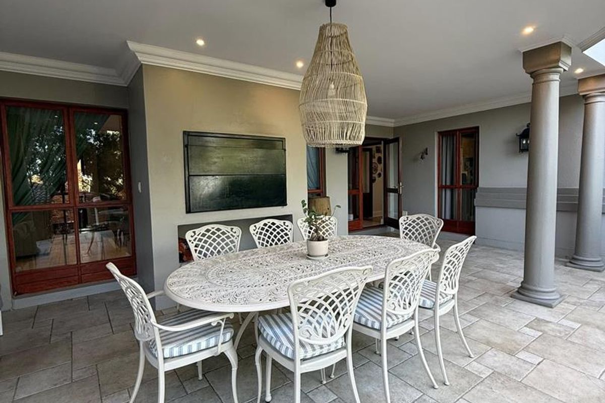 Eros- For Sale- N$8 500 000 - Photo 4