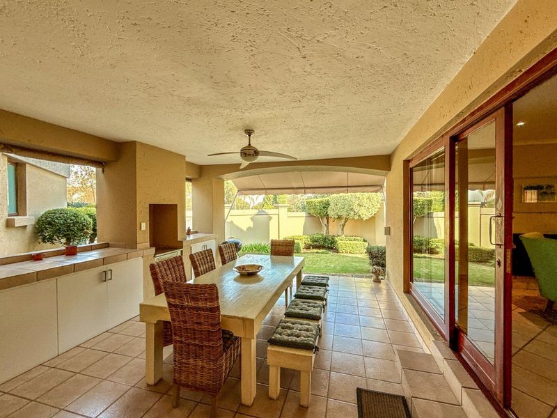Perfectly Located House, Move-In Ready - Photo 6