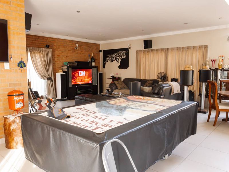 A Rare Gem in One of Pretoria East’s Most Sought-After Estates - Photo 7