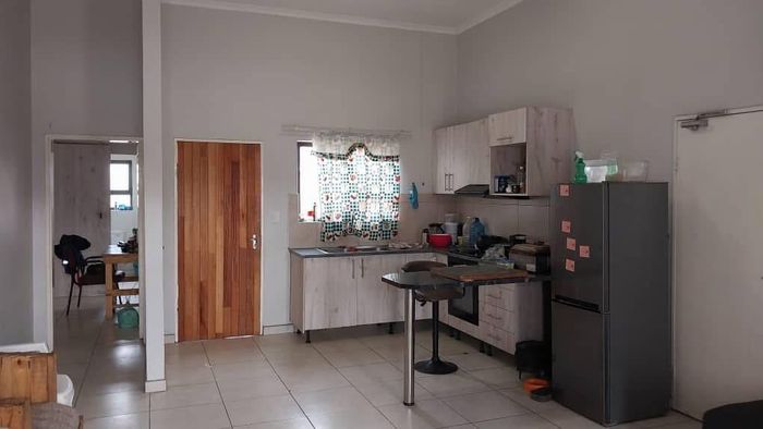 Property #2453923, Townhouse For Sale in Osona Village