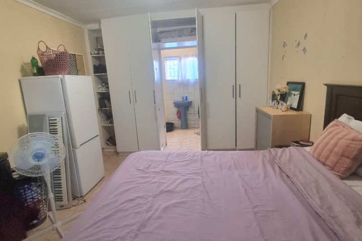 HOUSE FOR SALE IN GREENWELL, KATUTURA - Photo 5