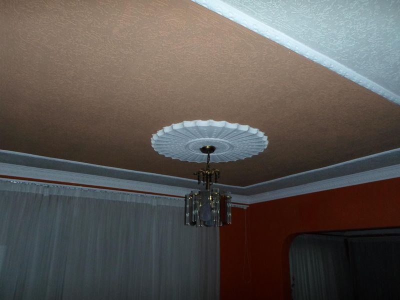 Stylish Double-Story Home with Future Flatlets! - Photo 9