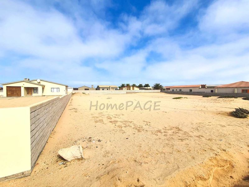 Ext 6, Henties Bay:  Vacant Plot is for Sale - Photo 2
