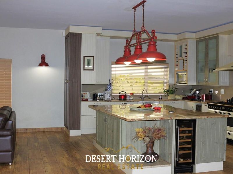 Swakopmund , Waterfront | Stunning Views and Entertainment Haven - Make this Unique Residence Yours! - Photo 2