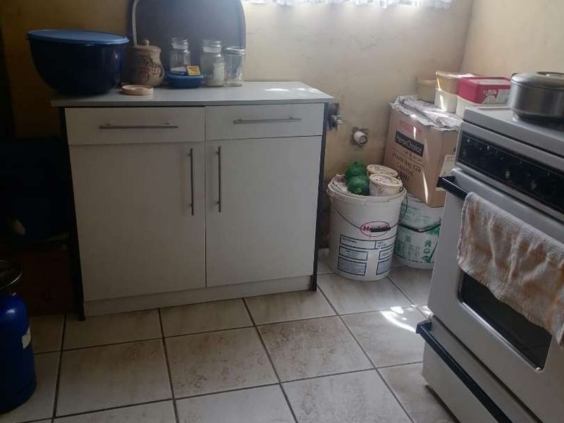 3 BEDROOMS HOUSE FOR SALE IN HLANGANANI - Photo 4