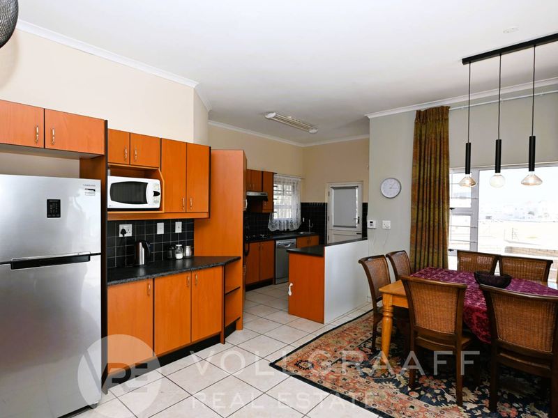 Three Bedroom Townhouse for Sale - Vogelstrand - Photo 8