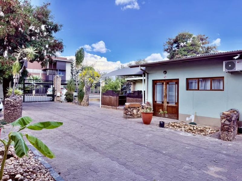 PRIME HOSPITALITY INVESTMENT WINDHOEK CBD SOUTH - Photo 3