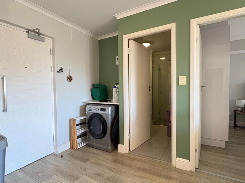 Furnished Two bedroom Apartment - The Paragon, Observatory - Photo 8