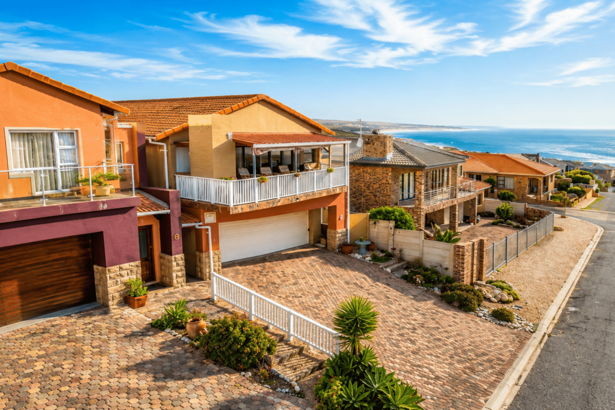 Coatal Perfection with Endless Potential in Dana bay - Photo 3