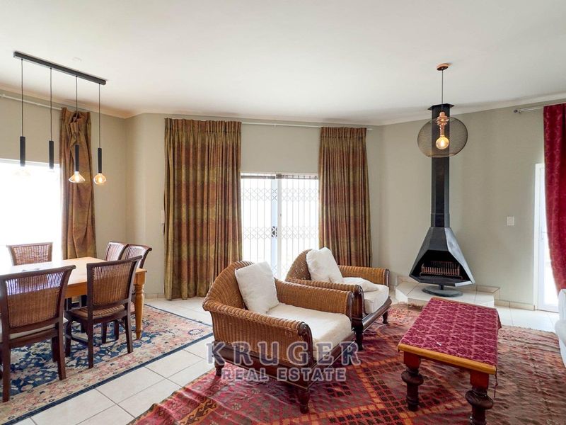 3-bedroom townhouse for sale - Photo 7