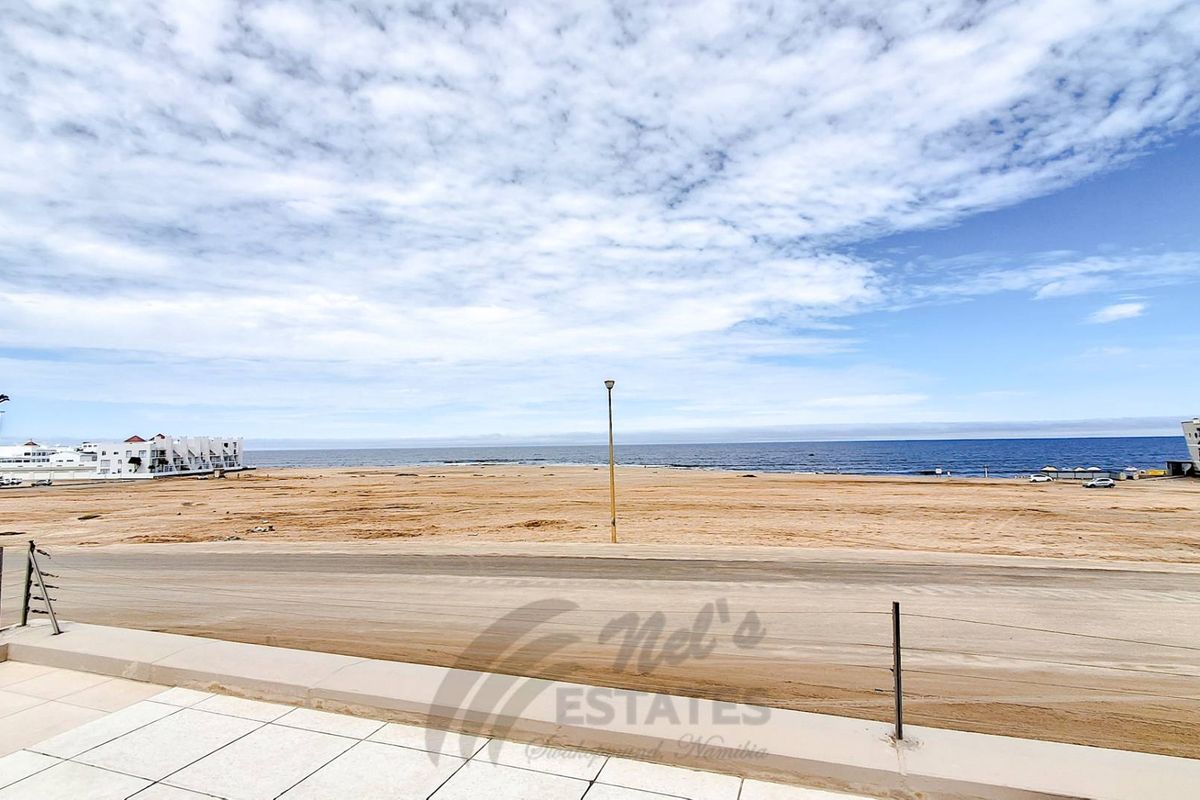 Townhouse For Sale in Vogelstrand, Swakopmund - Photo 5