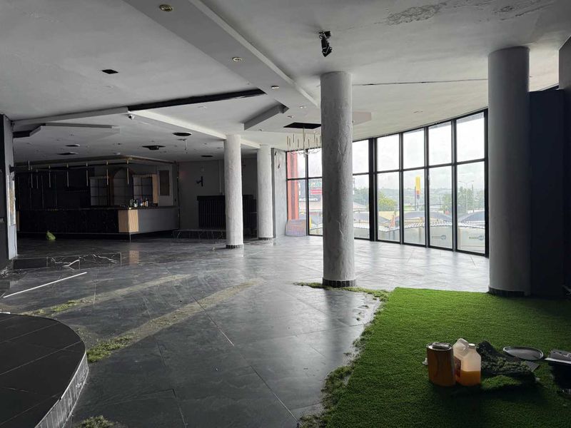 Prime Commercial Space Available in Rivonia - Photo 6