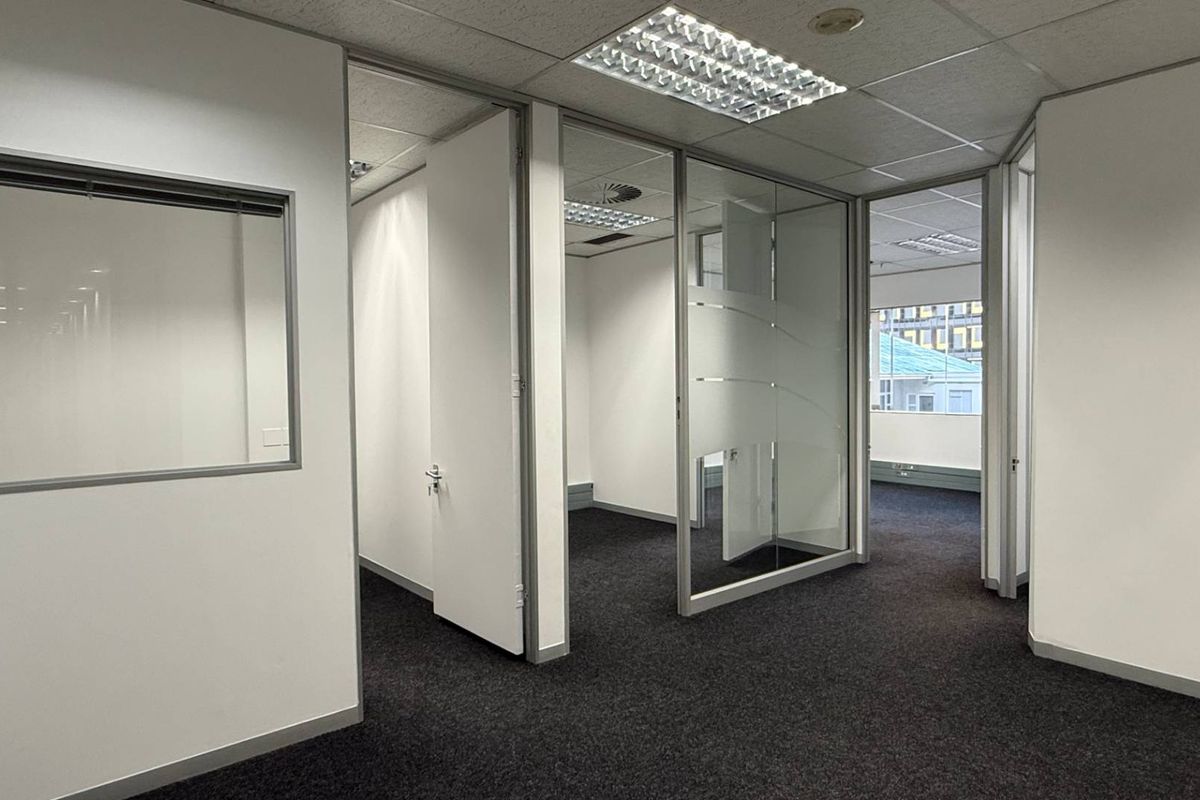 255m2 of prime CBD Office Space - Photo 2