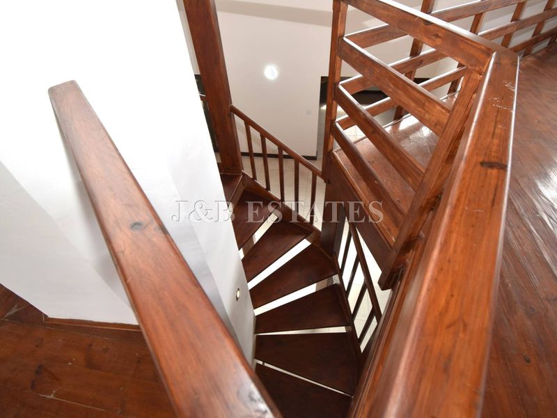 Quiet secure sought after neighborhood corner property for sale - Photo 4