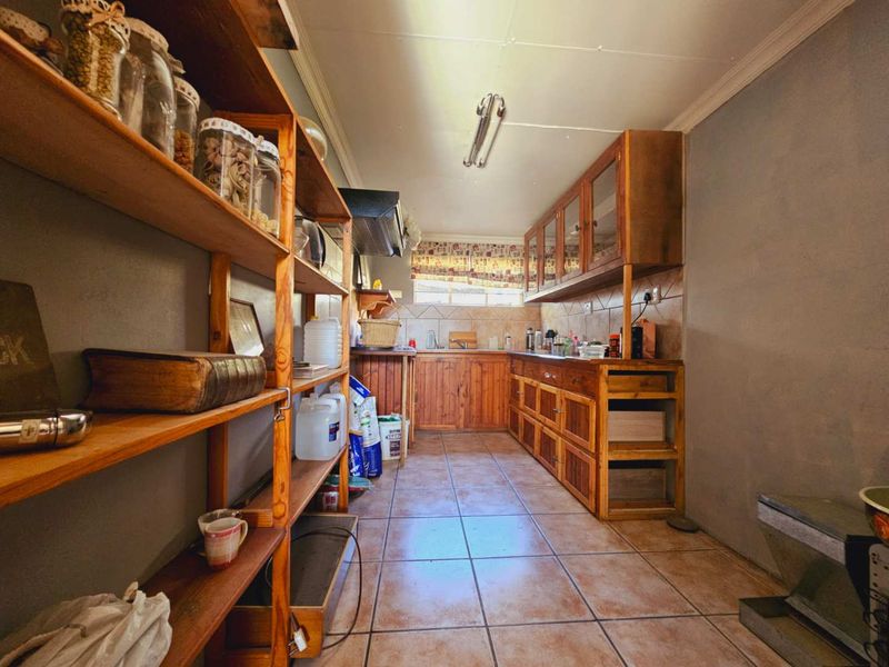 Expansive Ladybrand Property With Multiple Opportunities - Photo 10