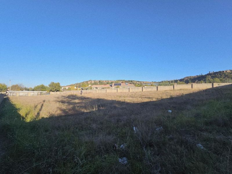 Prime Vacant Land with Stunning Sandstone Wall and Scenic Views - Photo 5