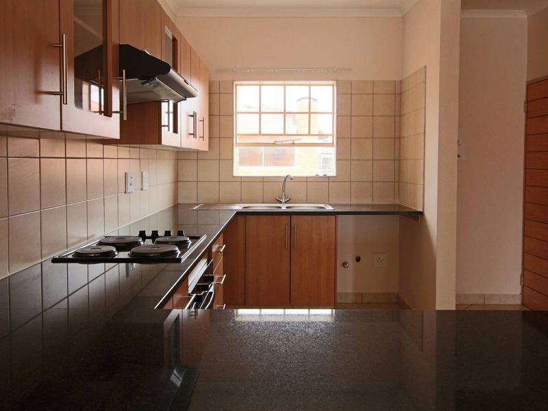 Modern ground floor 3 Bedroom! - Photo 2
