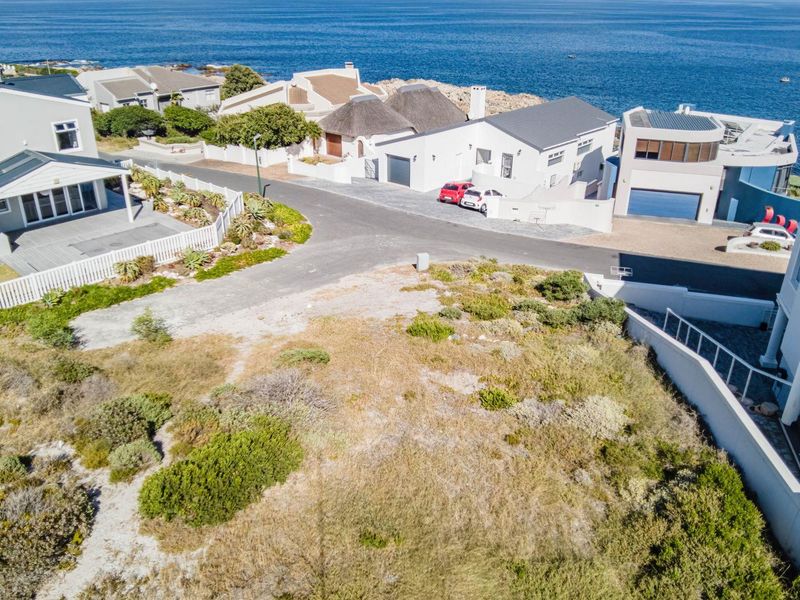 Perfectly Positioned Perlemoenbaai Plot - Photo 8
