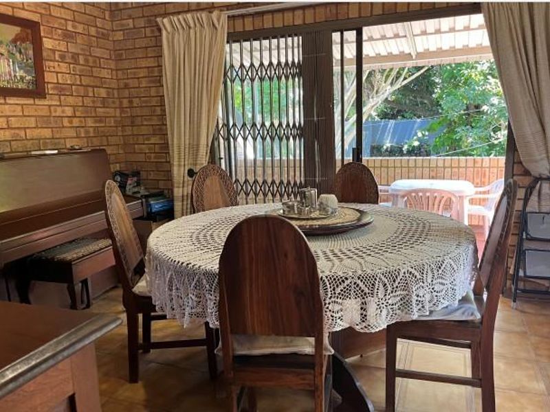 FIVE STAR FAMILY HOME WITH SOLAR AND NATURAL WATER STREAM - Photo 9