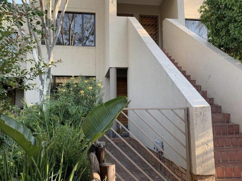 Charming 2-Bedroom Apartment – Nottingham Forest, Bryanston - Photo 2