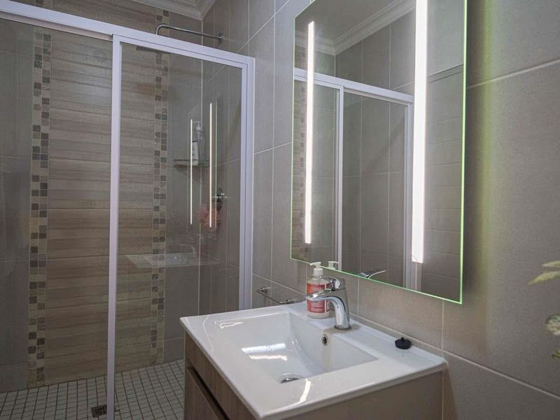 Your Ideal Lock-Up-and-Go with Lifestyle Amenities - Photo 10