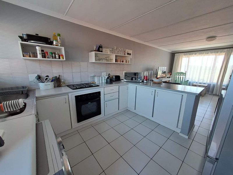 Just move in! - Photo 4